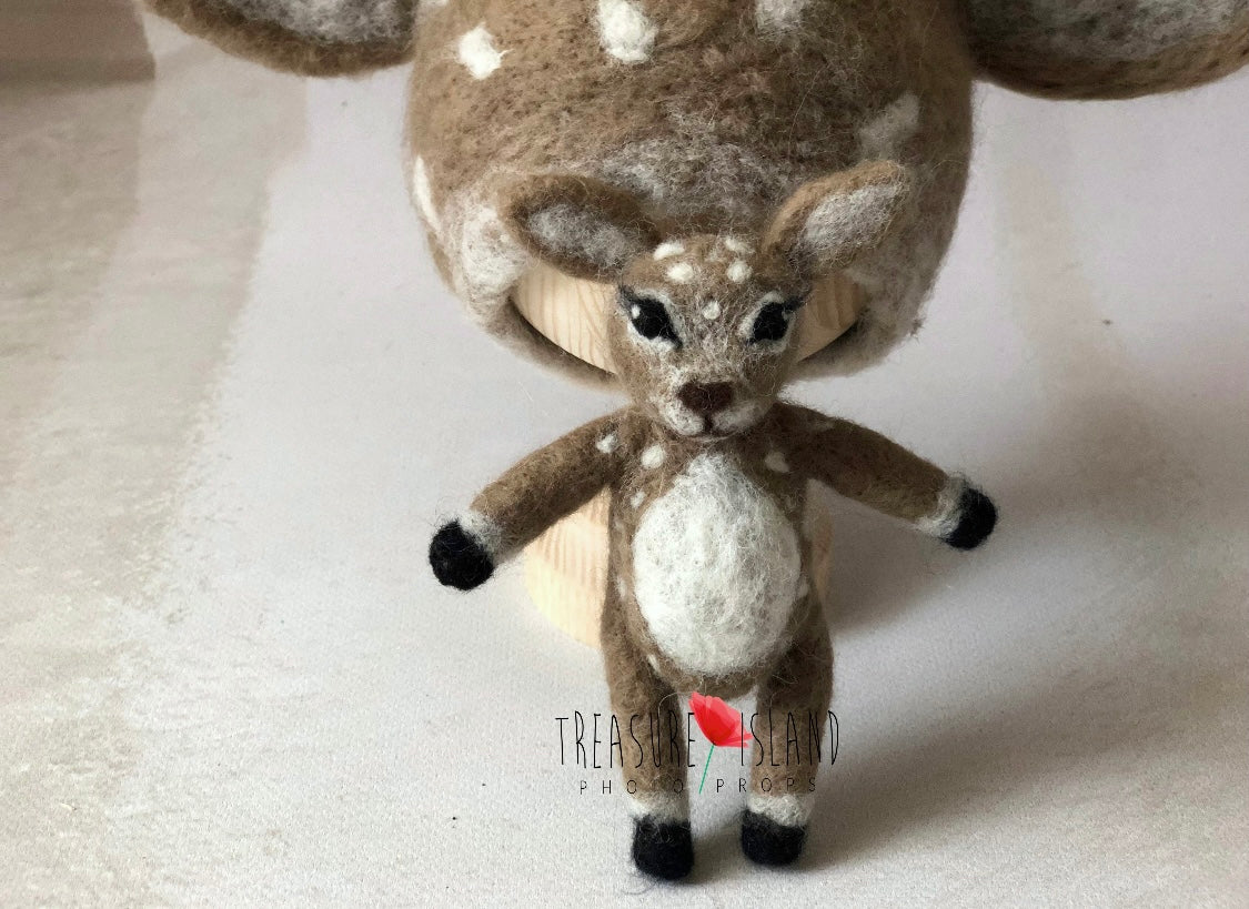 Felted Deer Set – bonnet & toy prop
