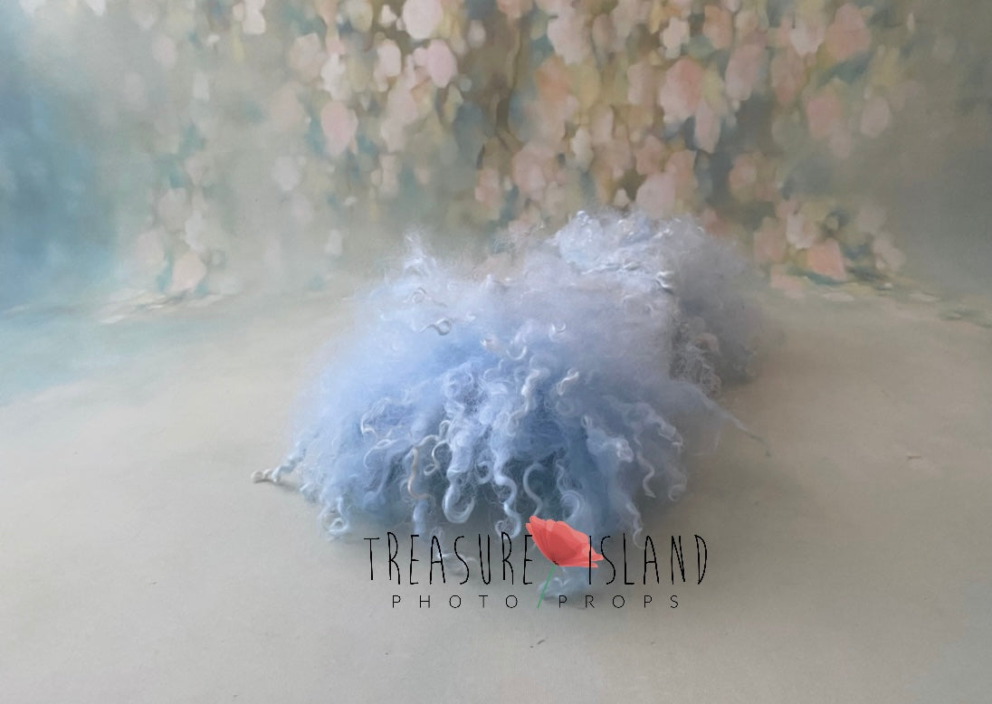 Felted Curly Blanket – Blue Sky - Photo Props