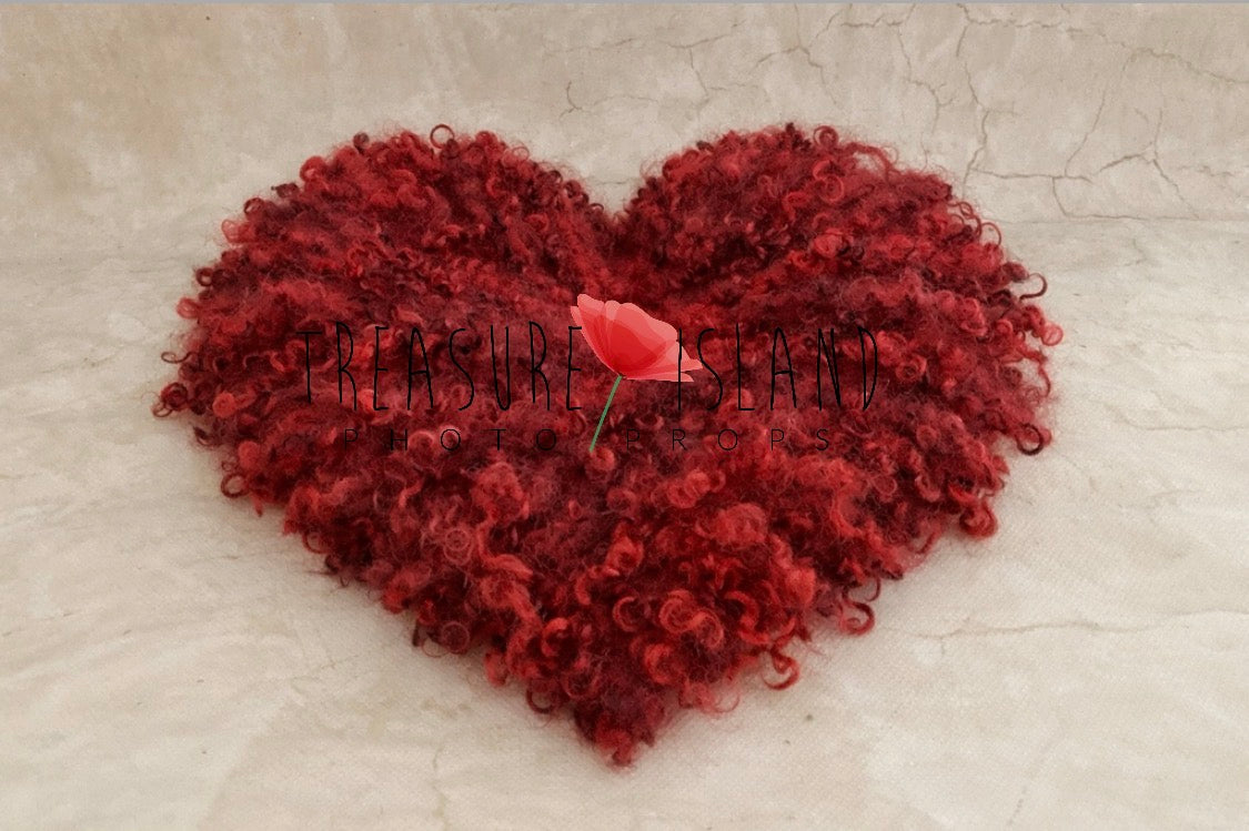 Hand-felted red heart blanket made of natural wool and sheep curls, Valentine newborn and sitter photography prop