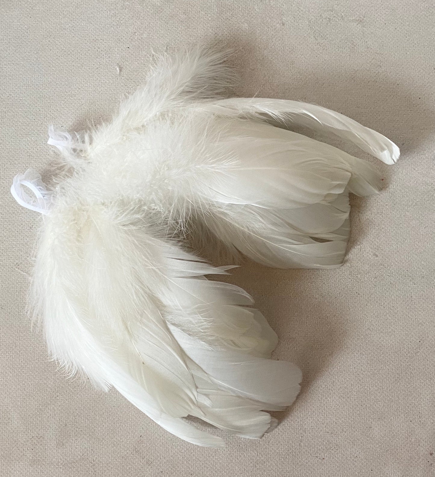 White Swan Heirloom – Feather Edition (Model I)
Hand-Felted Newborn Swan Bonnet & Wings Set