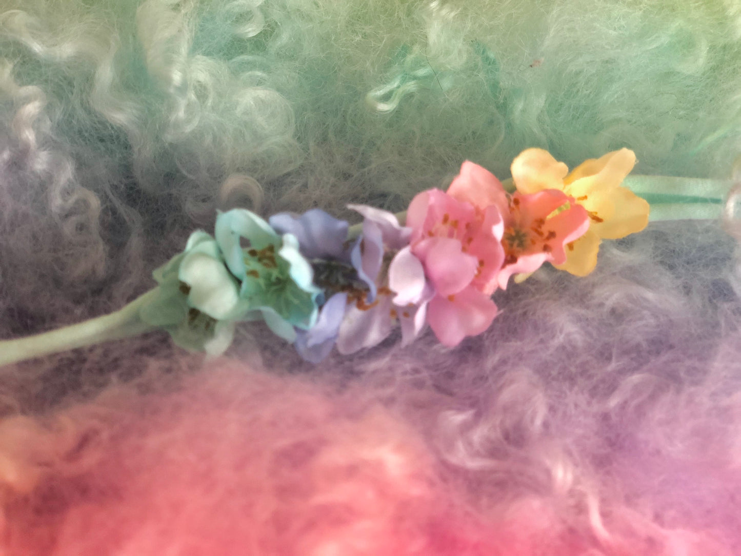 CURLY RAINBOW HEART - exclusive blanket with curls - Photo Props