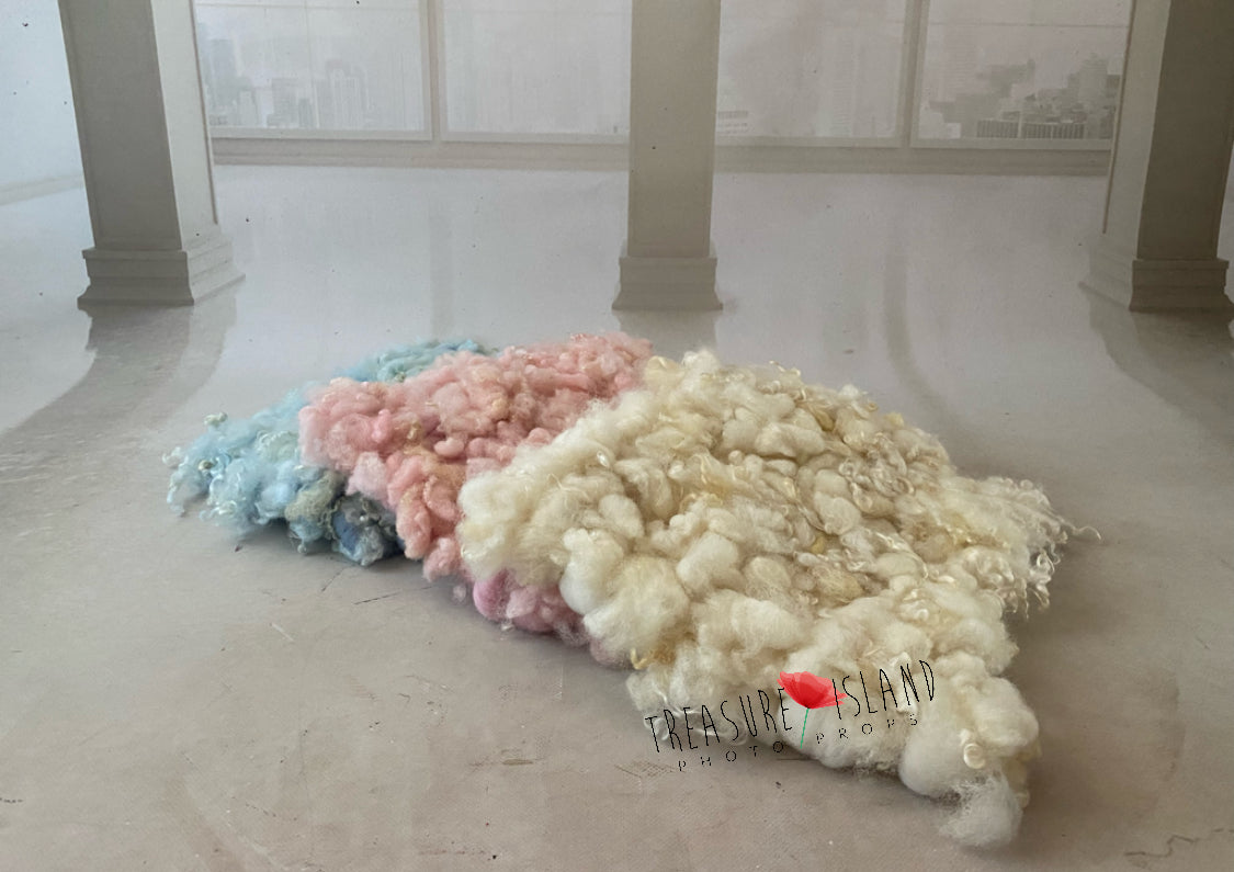 Curly Woven Wool Blankets with Sheep Locks – Newborn Photography Layer