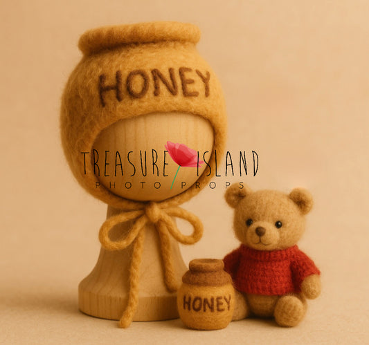 Honey Barrel Bonnet Set with Bear & Barrel – Bee Collection | Teddy Bear