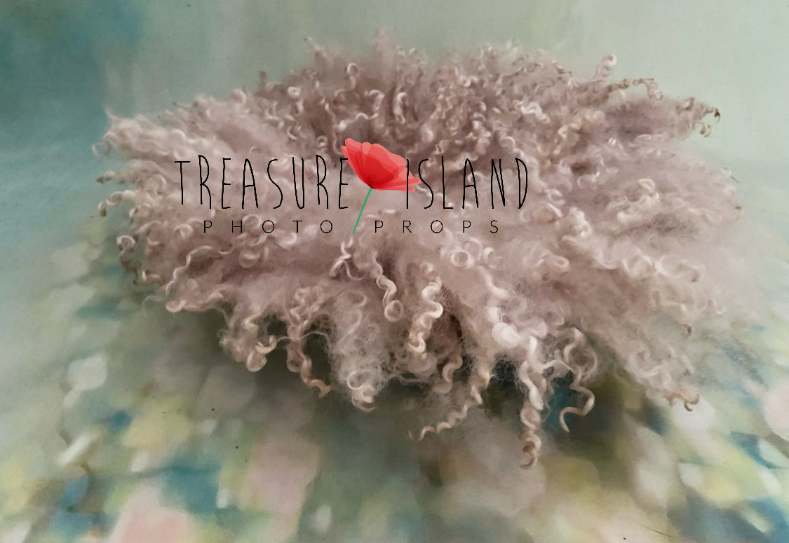 Felted Curly Blanket – Cappuccino Colour - Photo Props