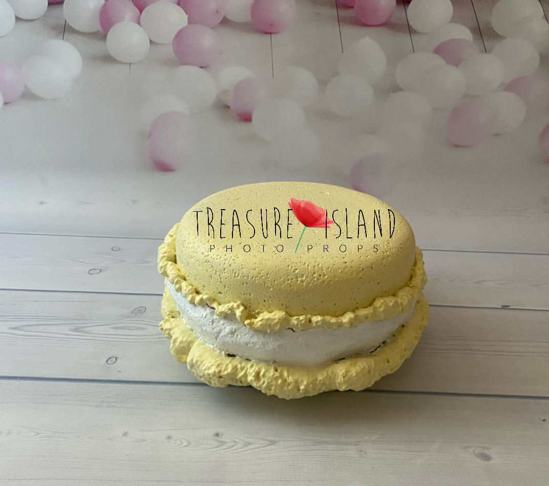Styrofoam Giant Macarons – Cake Smash Props
