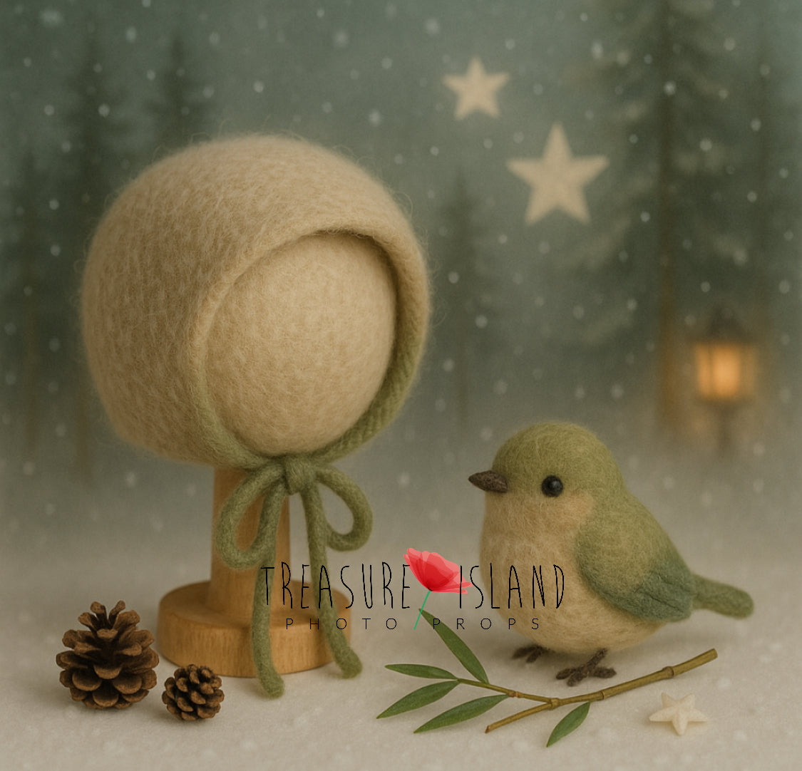 Season of Winter – 季節の冬  – Felted Bonnet & Uguisu Bird Set