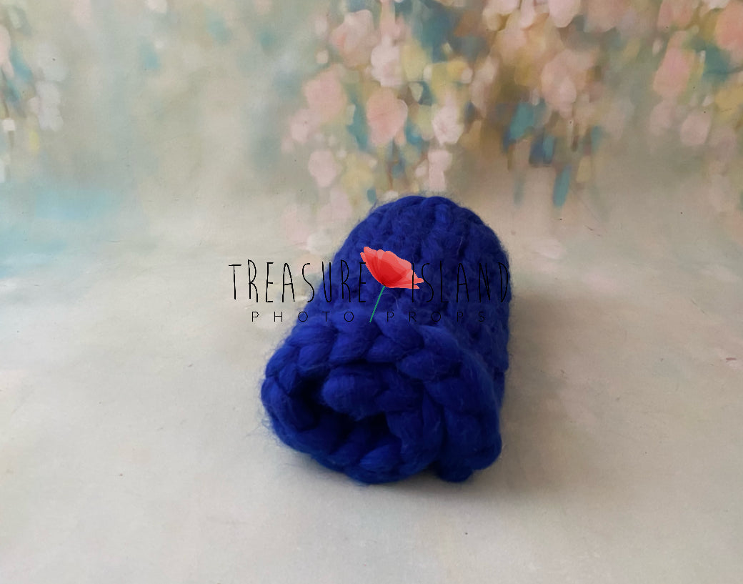 CHUNKY KNIT BLANKETS