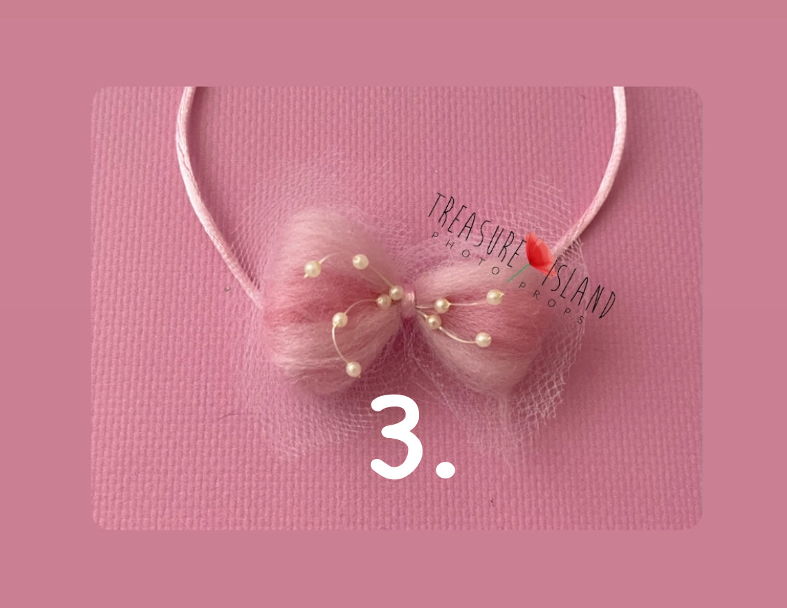 💖ピンクのタイバック💖🎀ピンクのヘッドバンド🎀 3 つのモデル🎀💖王子様のための写真撮影用小道具🎀