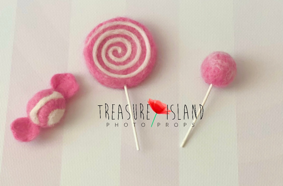 PRINCESS  SET - Needle Doll Accessories – Lipstick, Pearls, Candy & Lollipops - Handmade Baby Props