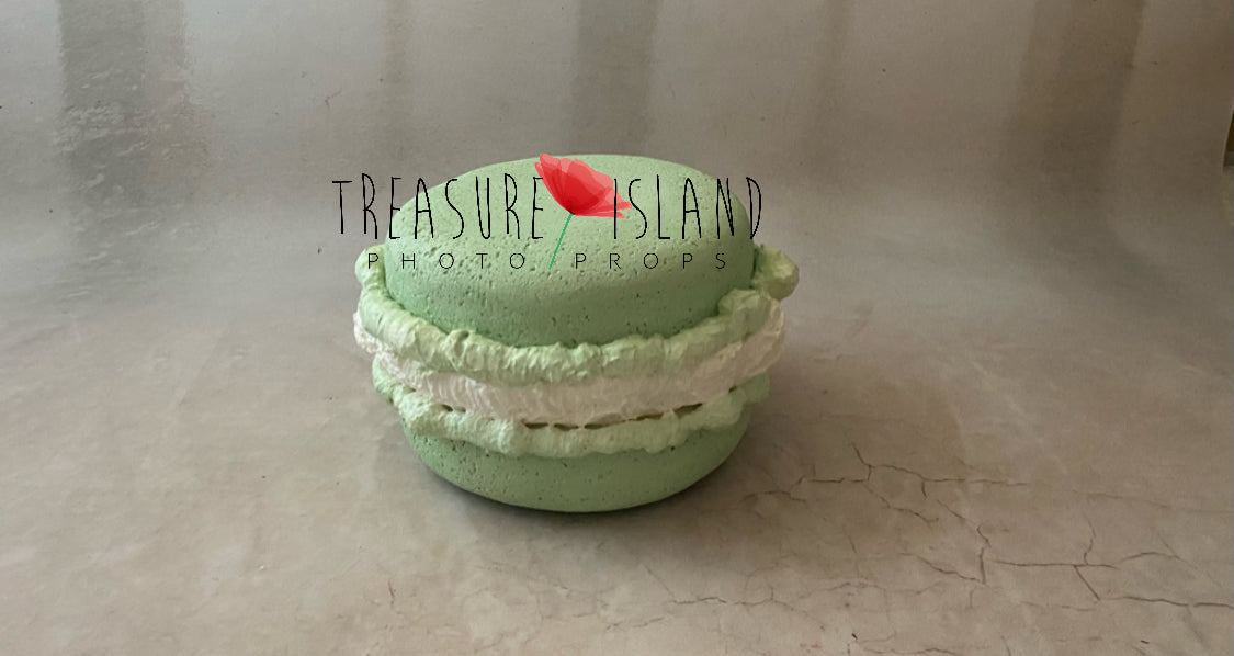 Styrofoam Giant Macarons – Cake Smash Props
