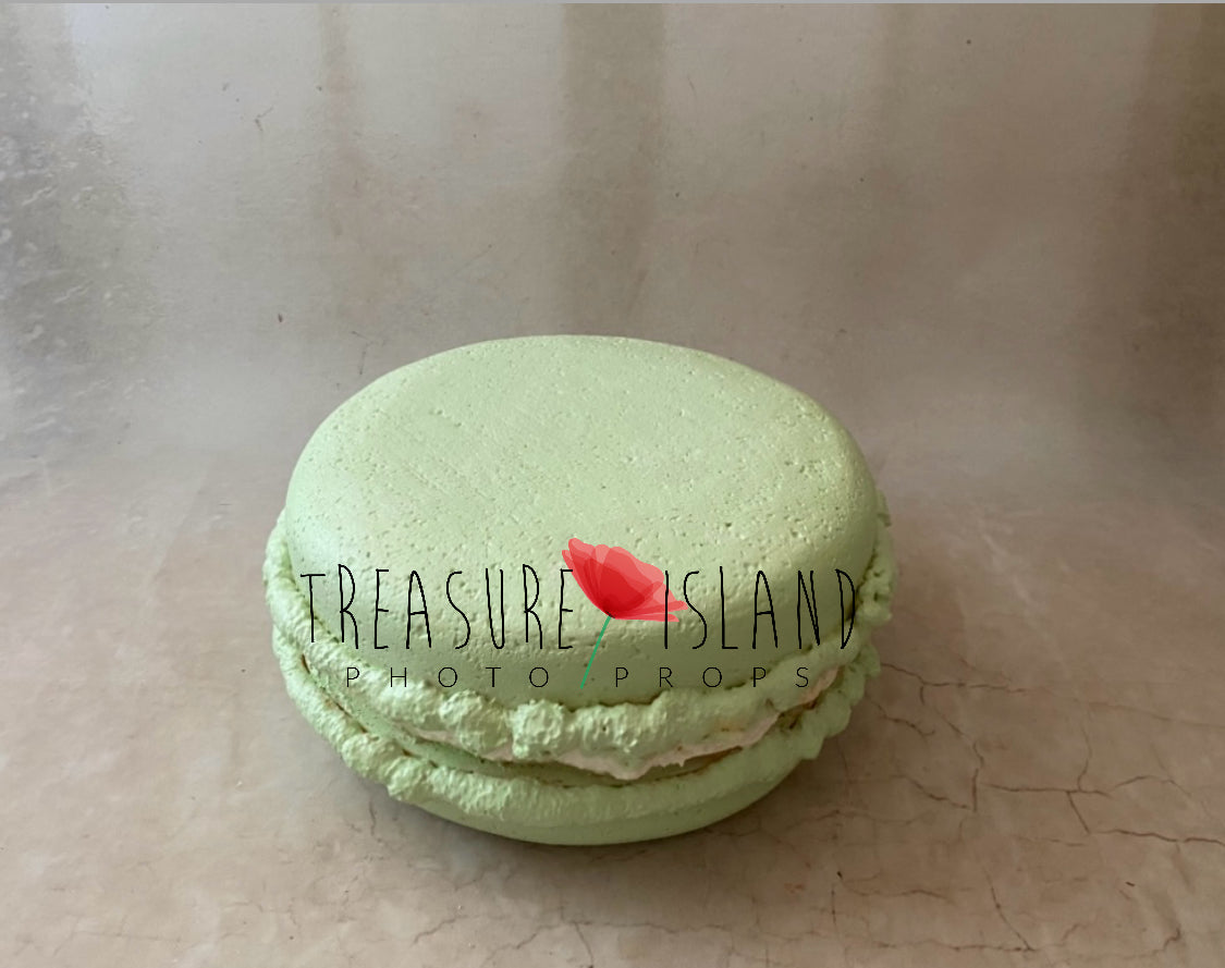 Styrofoam Giant Macarons – Cake Smash Props