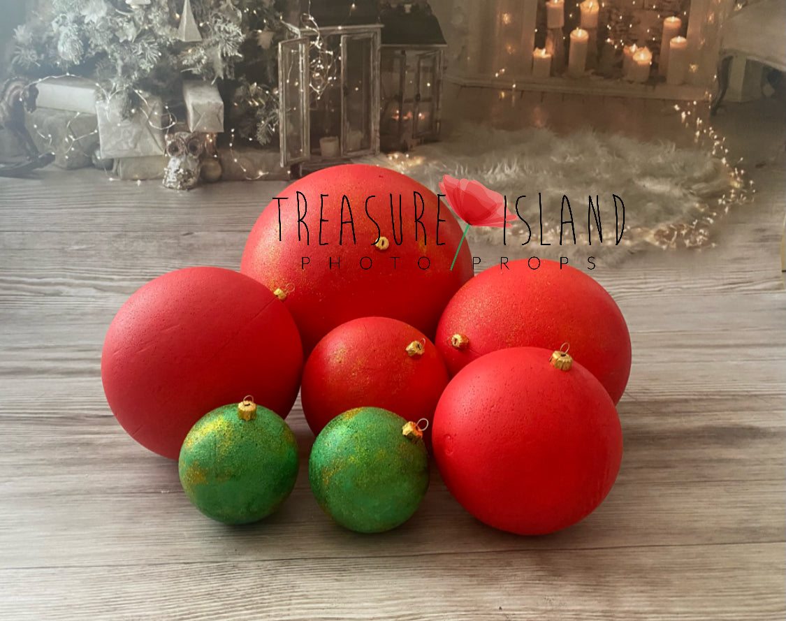 CHRISTMAS BALLS
