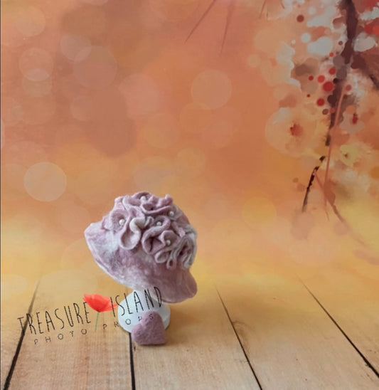 LUXURY FELTED  hat with HEART - NB or SITTER