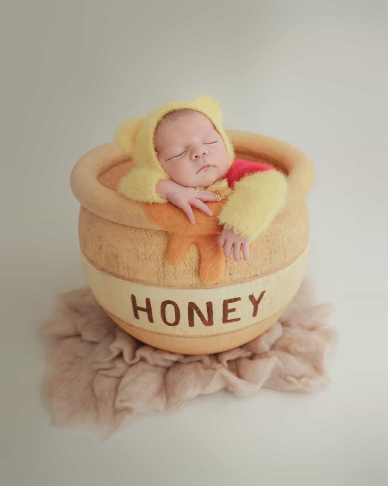 Styrofoam Honey Barrel – Bee Collection