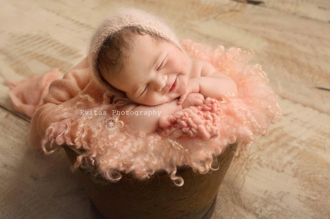 CURLY blanket light peach  colour  ✨6 sizes✨