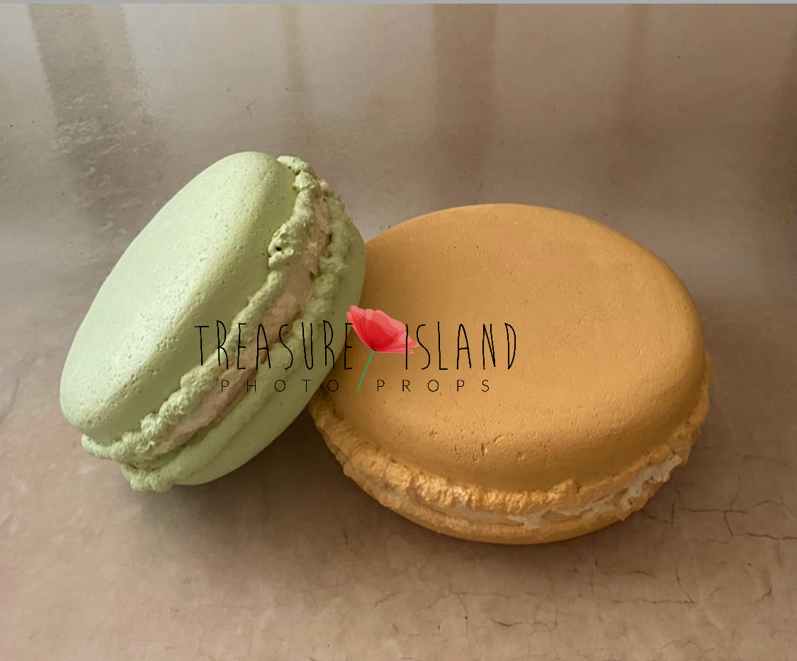 Styrofoam Giant Macarons – Cake Smash Props