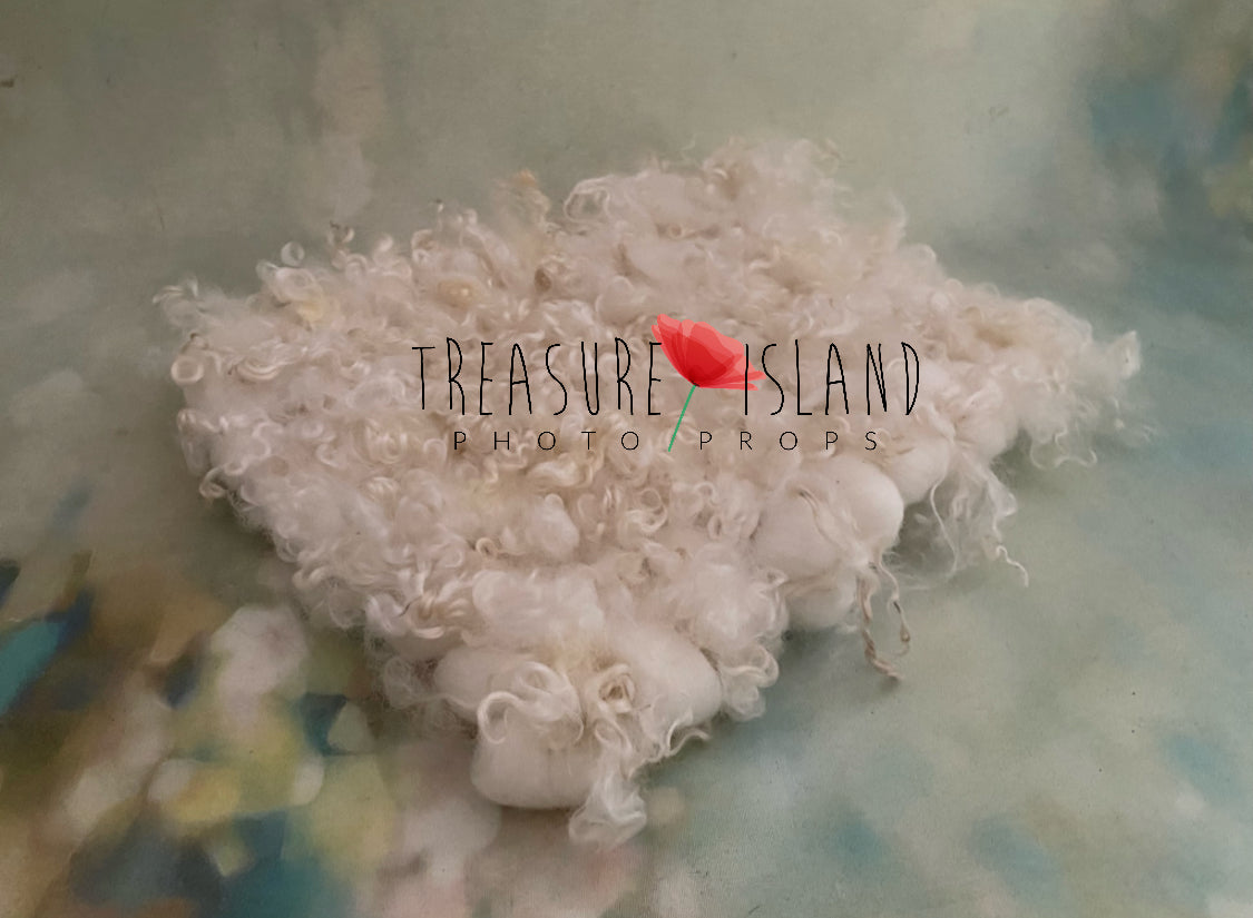 Curly Woven Wool Blankets with Sheep Locks – Newborn Photography Layer