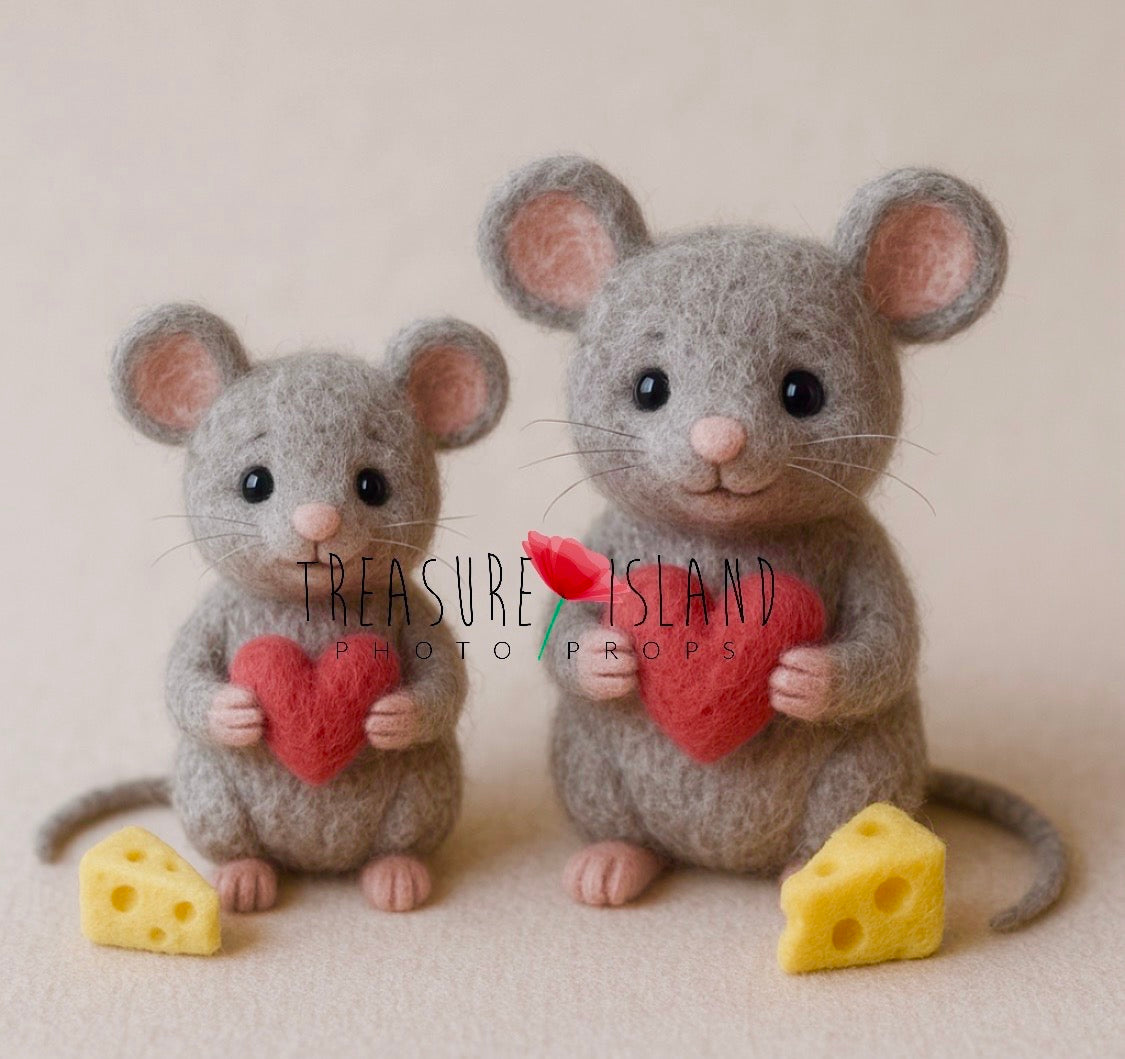 Hand-Felted Gray  Mouse Set with Flower & cheese – Newborn & Sitter Photography Props