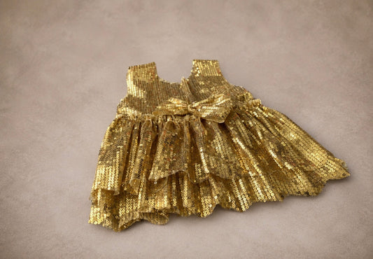 LUXUS GOLDENES KLEID
