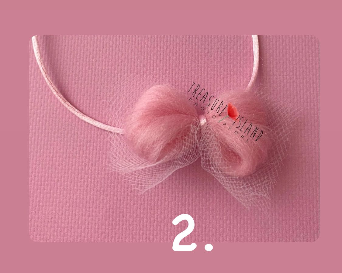 💖ピンクのタイバック💖🎀ピンクのヘッドバンド🎀 3 つのモデル🎀💖王子様のための写真撮影用小道具🎀