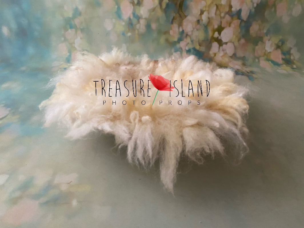 Woolen LAYER - Photo Props