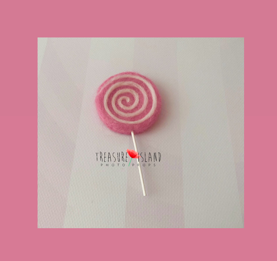 PRINCESS  SET - Needle Doll Accessories – Lipstick, Pearls, Candy & Lollipops - Handmade Baby Props