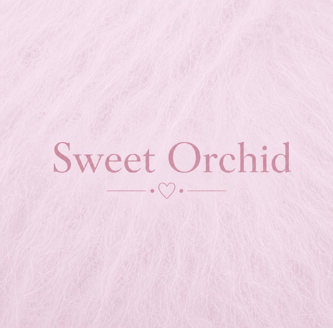 Sweet Orchid fluffy yarn color sample for knitted newborn and sitter photography body