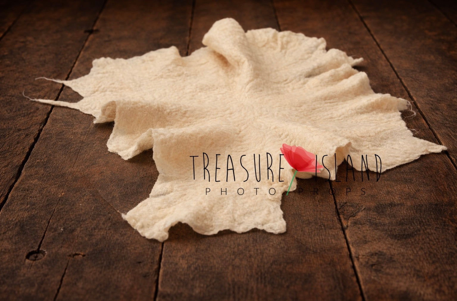 Skin hand-felted irregular wool blanket with organic edge