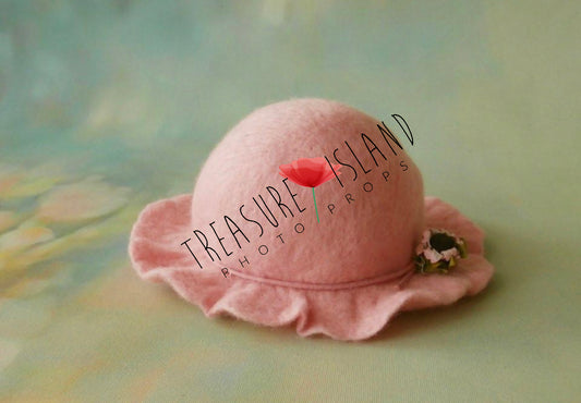 FELTED HAT for GIRL with roses