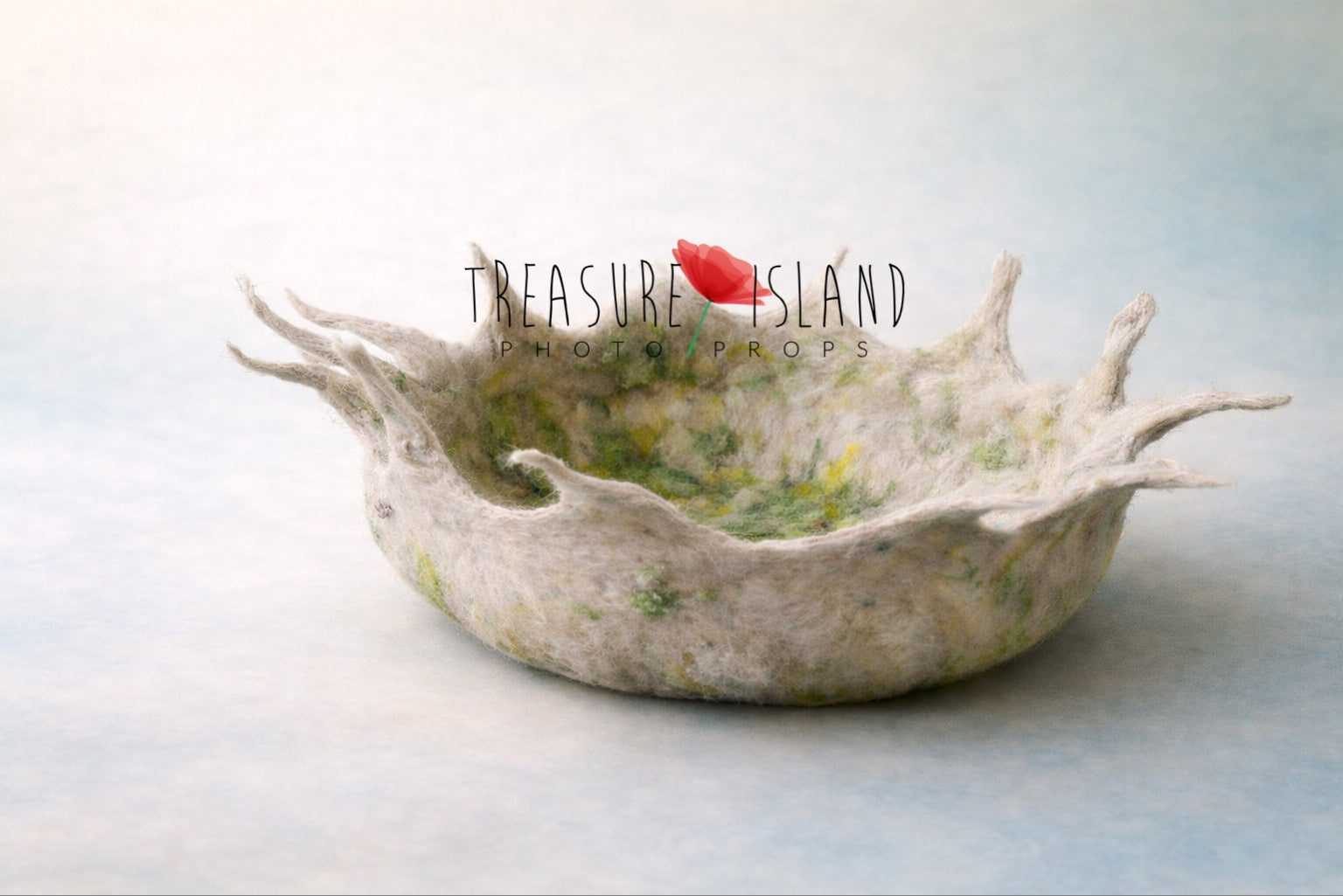 Sylvara beige and moss green hand-felted floral bowl for newborn and sitter woodland photography