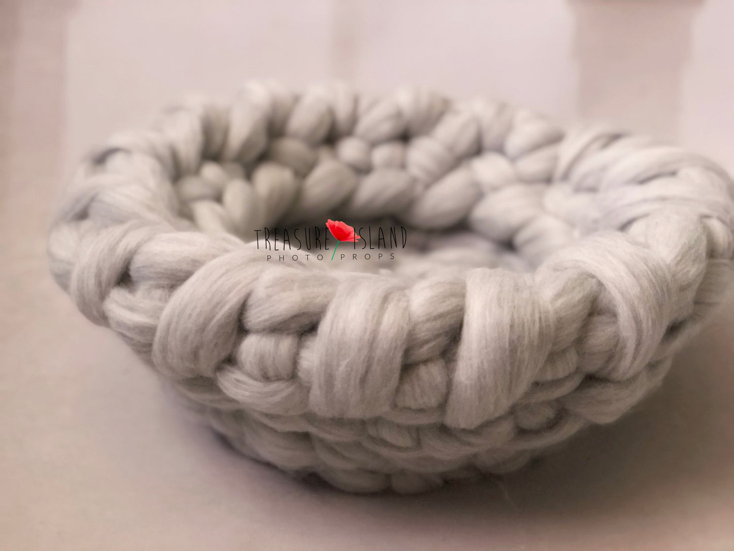 WOOLEN POSSING NEST - ROVING PLAITED NEST