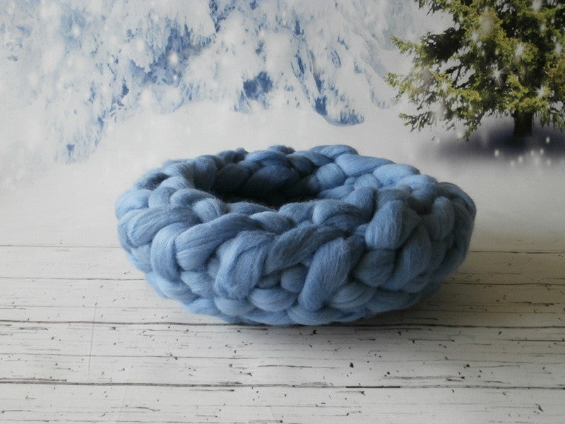 WOOLEN POSSING NEST - ROVING PLAITED NEST