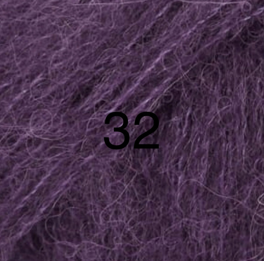 Wool colour 32 - Cream for Signature Fluffy Pixie Bonnet