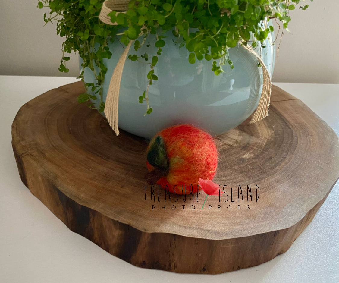 Felted Apple – Handmade Newborn Photography Props