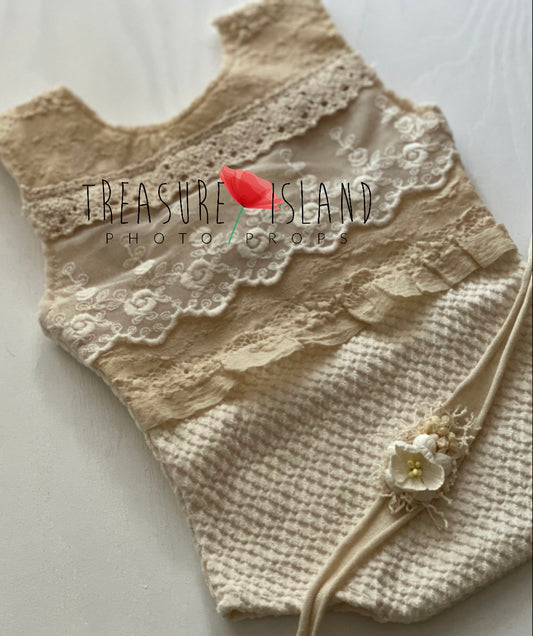 LIGHT BEIGE BODY with tieback nb size RTS outfit