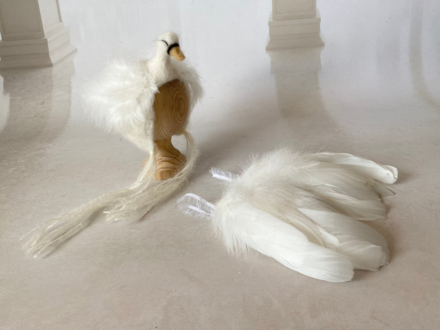 White Swan Heirloom – Sculpted Edition - Model II