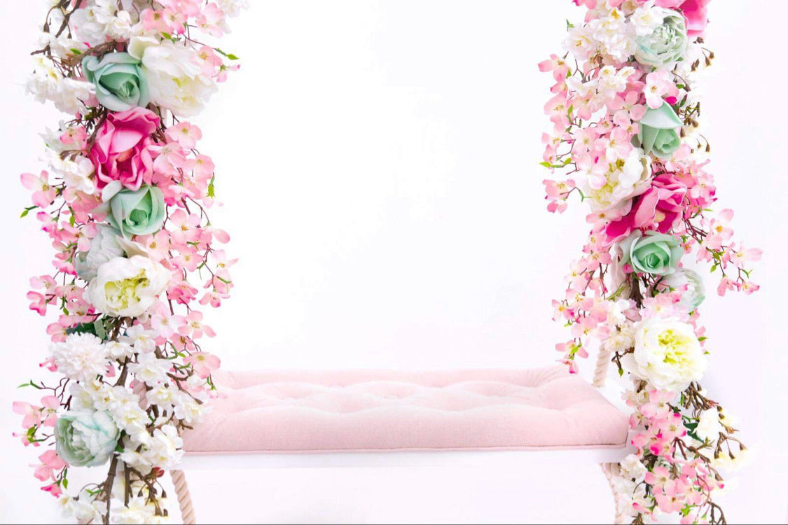 Pink Mint Floral Swing Garland – Photography Prop