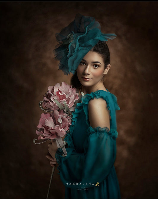 Giant Fine Art Flower – Dusty Antique Rose | 97 cm Statement Floral Prop
