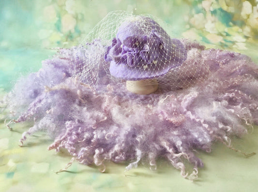 Lavender SET curly blanket snd wcclusive hat
