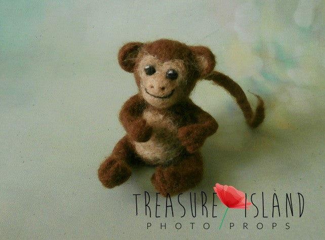 Little Monkey Dream Set – Hand-Felted Newborn Photography Prop