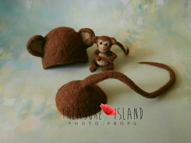 Little Monkey Dream Set – Hand-Felted Newborn Photography Prop