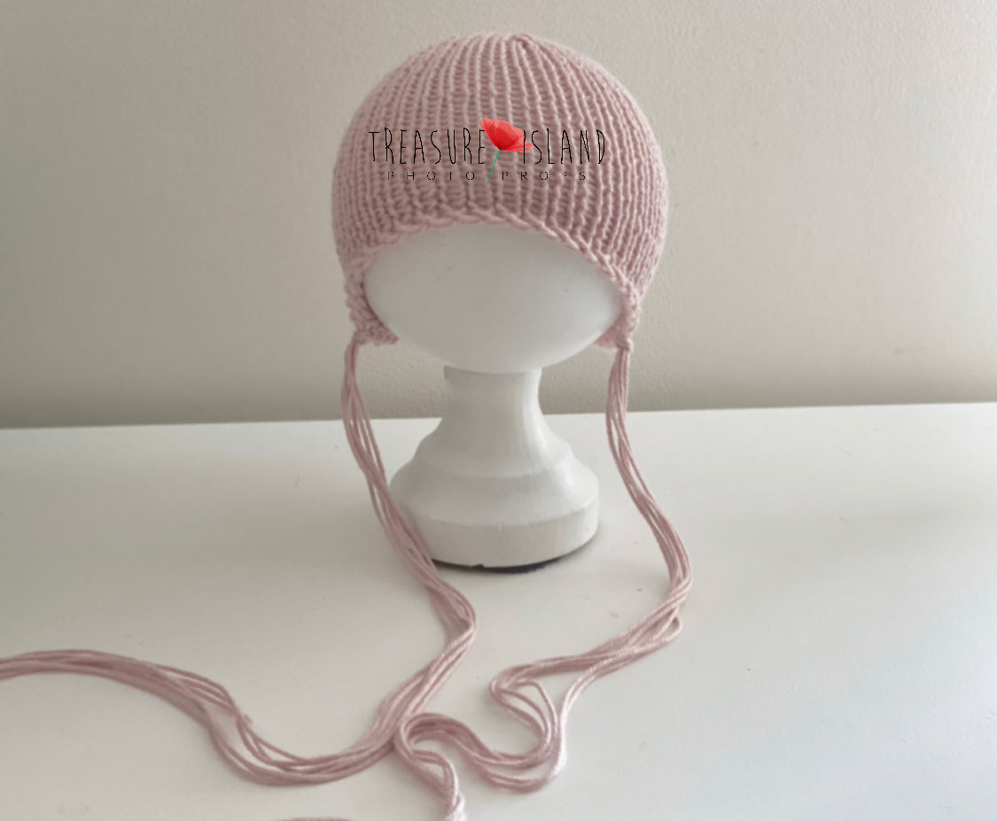 Soft Bamboo and Tencel newborn bonnet with tie strings
