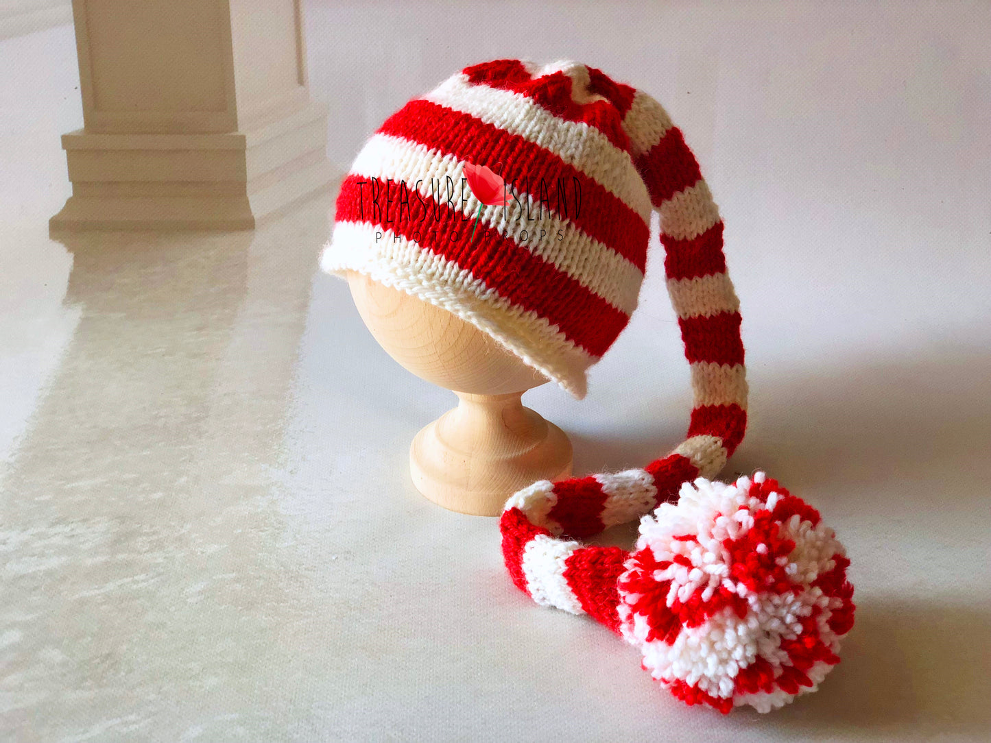 ELF - long PIXIE HAT - pom pom