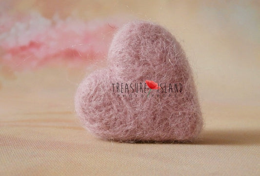 Felted Hearts – XS & S (39 Colors) – Handcrafted Wool for Newborn & Sitter Photography